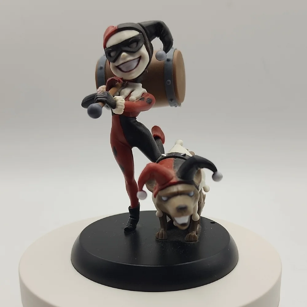 Harlequin Figurine‎ with Dog